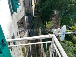 Nesso, appartamento con giardino e vista lago